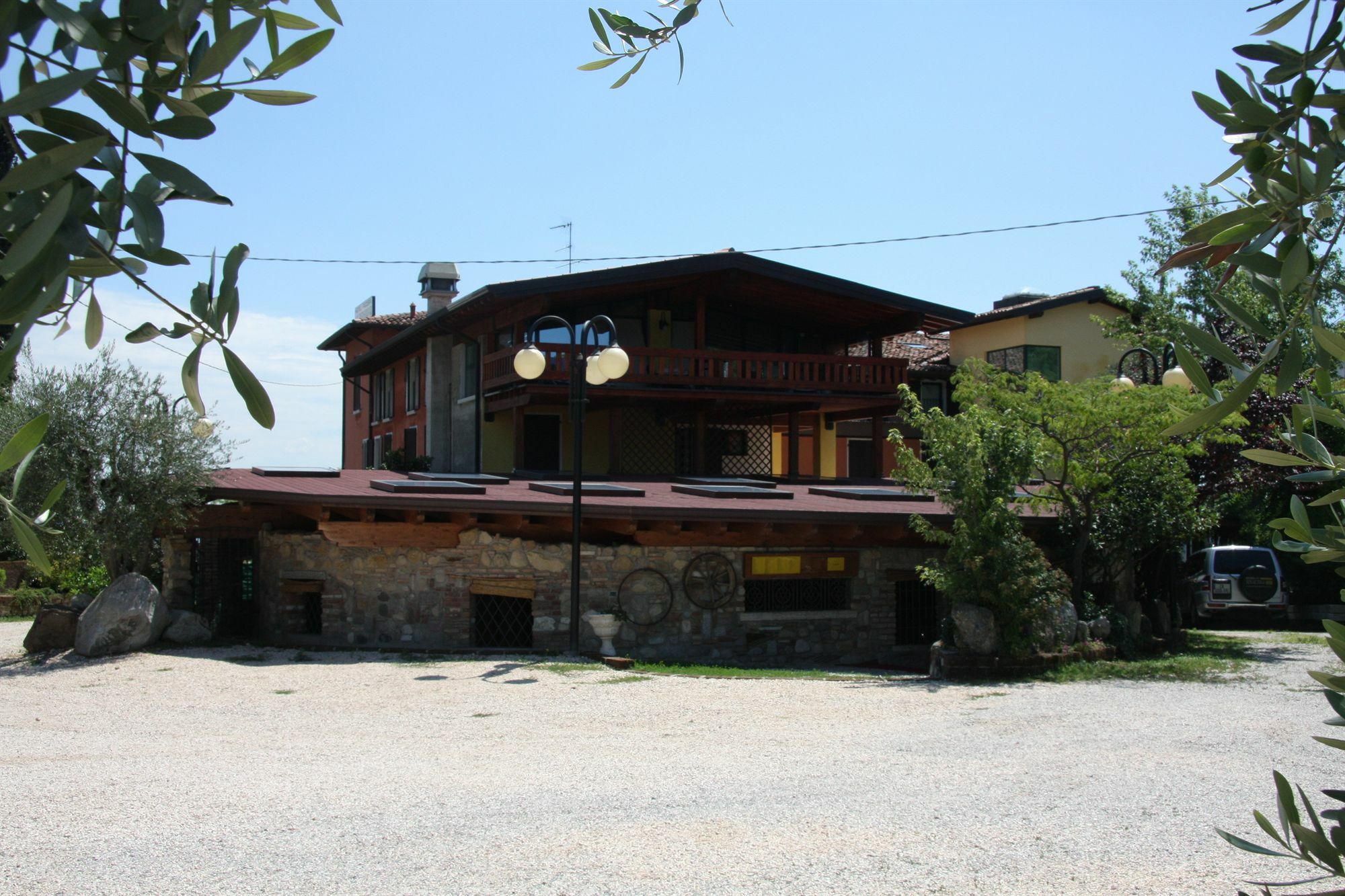 Hotel La Pergola Moniga del Garda ภายนอก รูปภาพ